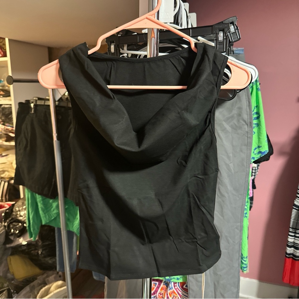 ReoRia Black Draped Cowl Neck Sleeveless Top